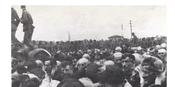 Likwidacja getta w Białymstoku, 16-20 sierpnia 1943 r. Zdjęcie wykonane przez niemieckiego żołnierza. Źródło: Szymon Datner, Walka i zagłada białostockiego ghetta